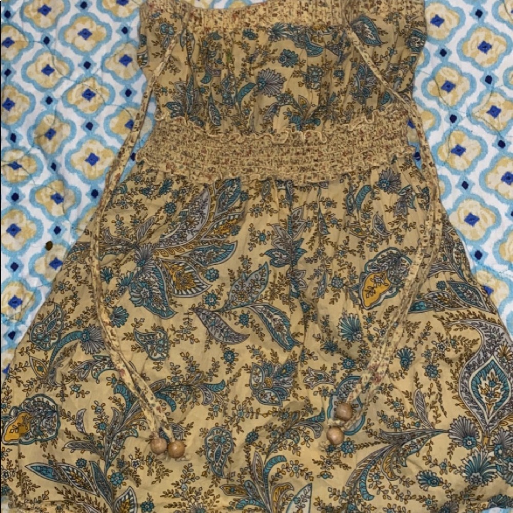 floral shirt